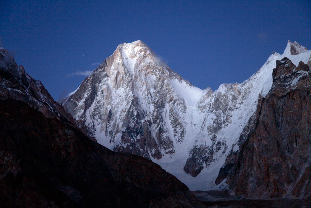 Gasherbrum IV Concordia Buzulundan Gece Görünüşü