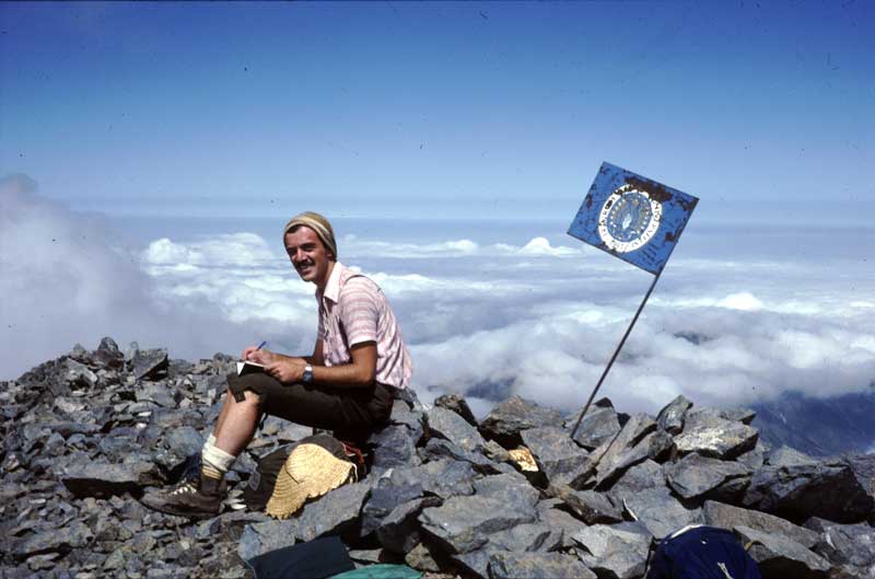 Kaçkar zirvesindeyim.