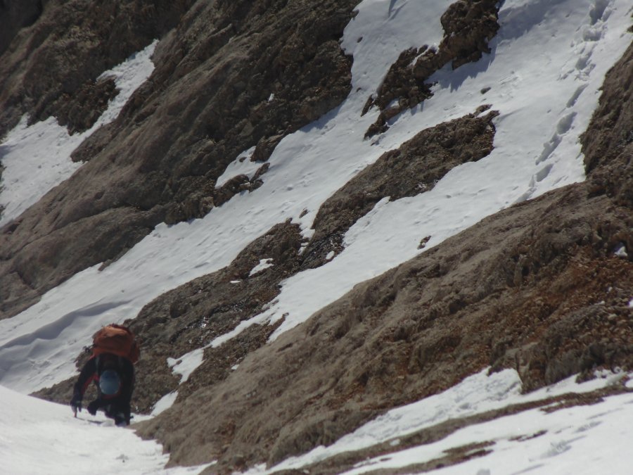 Üst kısımlarda batak karda yorgunluk.