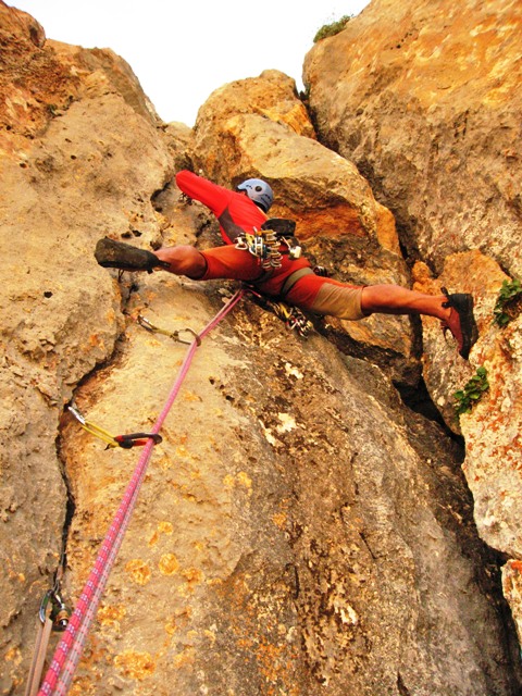 Fire Thru The Crux'da kilit etap çatlakta