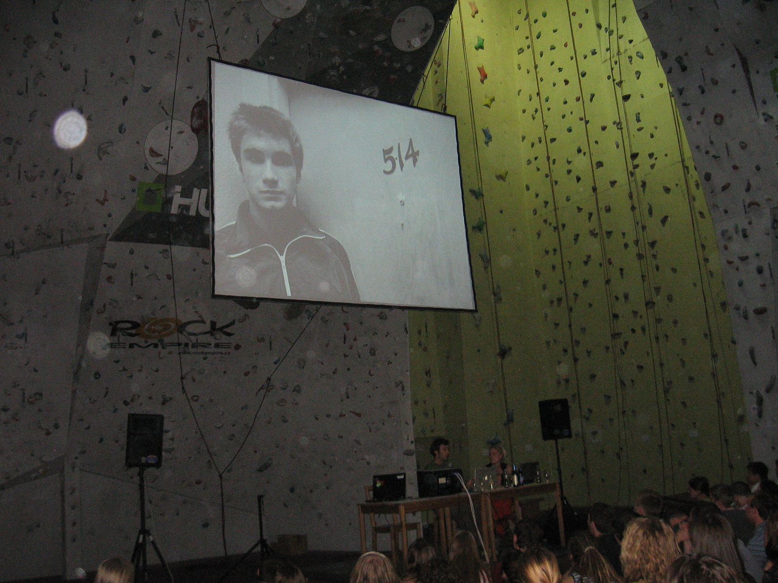 C.Sharma'nın o dönem kaldığı oda numarası tesadüfen 514 müş!